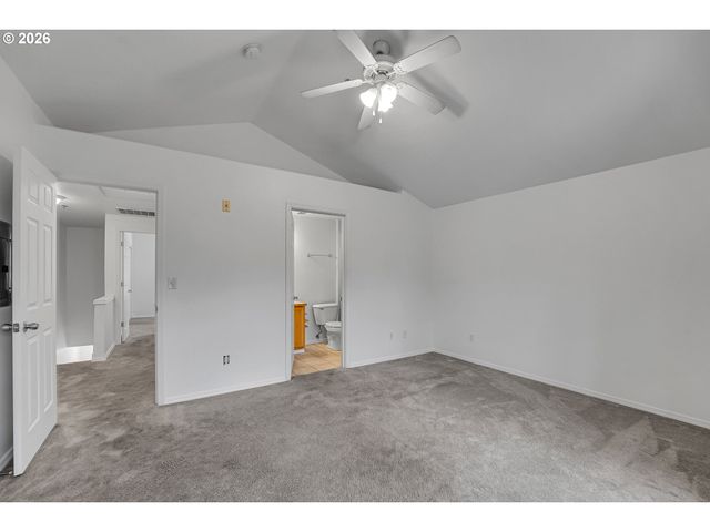1117 Ne PERL Way, Hillsboro, OR 97006