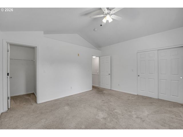 1117 Ne PERL Way, Hillsboro, OR 97006