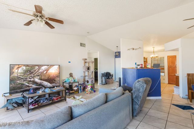 4845 LOMA Loop, Sierra Vista, AZ 85635