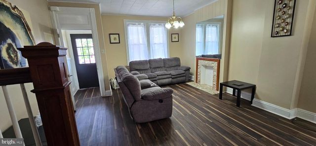 704 S LIME ST, Lancaster, PA 17602