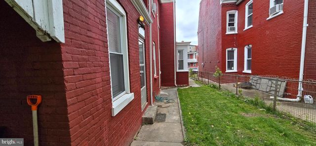 704 S LIME ST, Lancaster, PA 17602