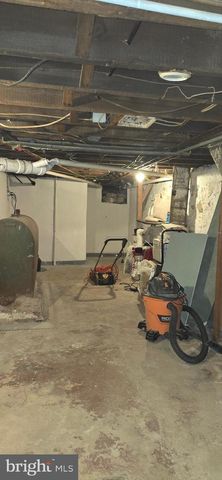 704 S LIME ST, Lancaster, PA 17602