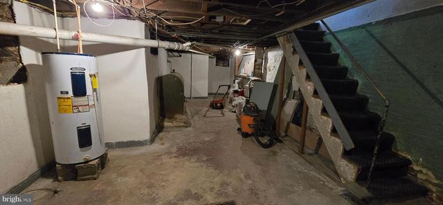 704 S LIME ST, Lancaster, PA 17602