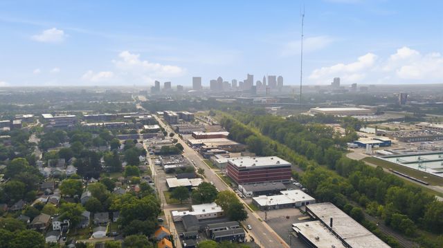 827 Mcclain Road, Columbus, OH 43212