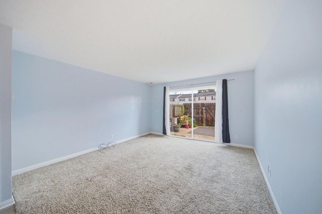 827 Mcclain Road, Columbus, OH 43212