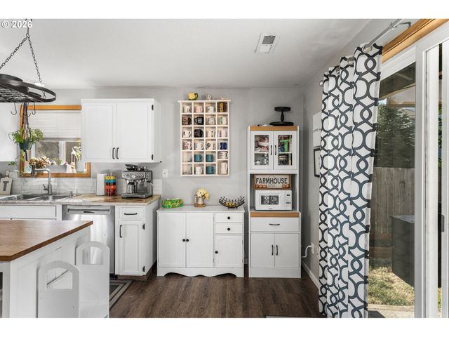 1310 Nw 4TH St, Battle Ground, WA 98604
