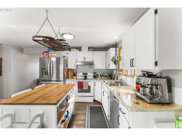 1310 Nw 4TH St, Battle Ground, WA 98604