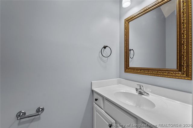 1316 Devonshire Trail, Aberdeen, NC 28315
