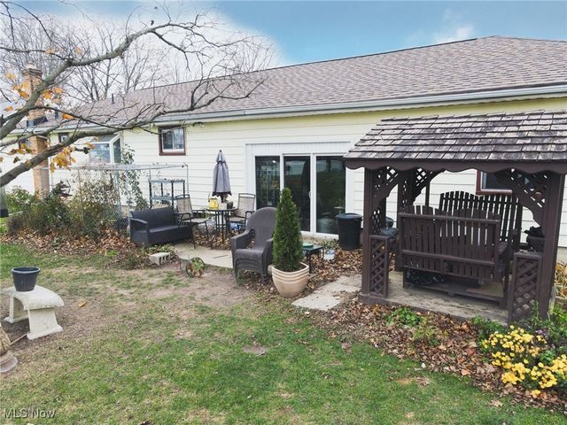 291 Struthers Liberty Road, Campbell, OH 44405