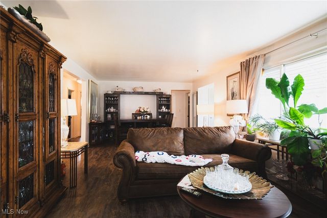 291 Struthers Liberty Road, Campbell, OH 44405