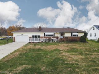 291 Struthers Liberty Road, Campbell, OH 44405