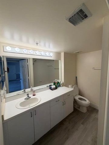1590 S 42nd Circle S 308, Vero Beach, FL 32967