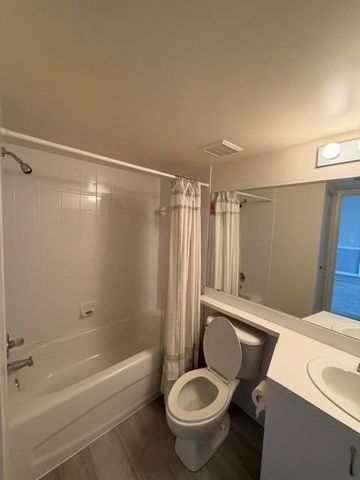 1590 S 42nd Circle S 308, Vero Beach, FL 32967
