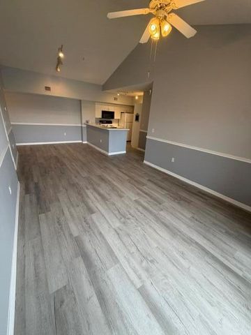 1590 S 42nd Circle S 308, Vero Beach, FL 32967