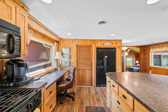 27896 Lakewood Drive NW, Isanti, MN 55040
