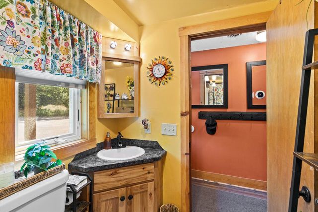27896 Lakewood Drive NW, Isanti, MN 55040