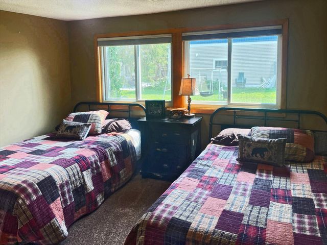 27896 Lakewood Drive NW, Isanti, MN 55040