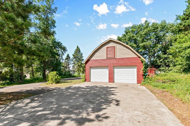 27896 Lakewood Drive NW, Isanti, MN 55040