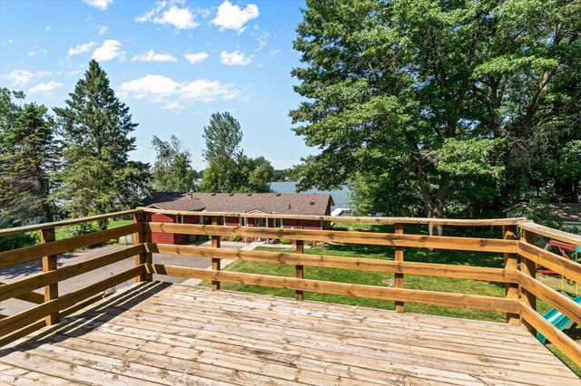 27896 Lakewood Drive NW, Isanti, MN 55040