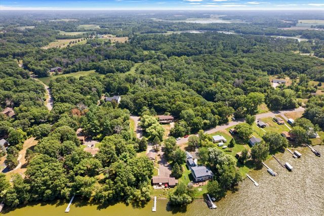 27896 Lakewood Drive NW, Isanti, MN 55040