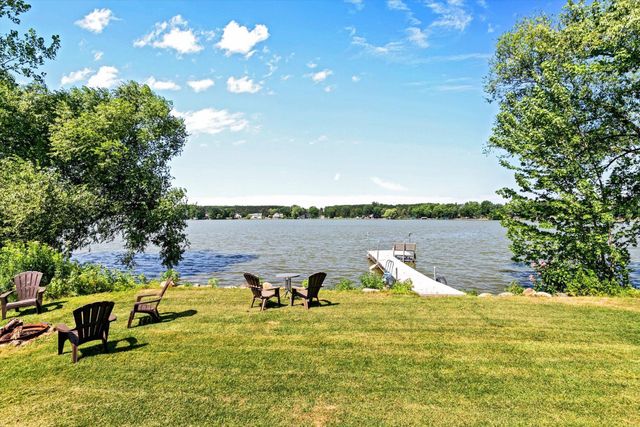 27896 Lakewood Drive NW, Isanti, MN 55040