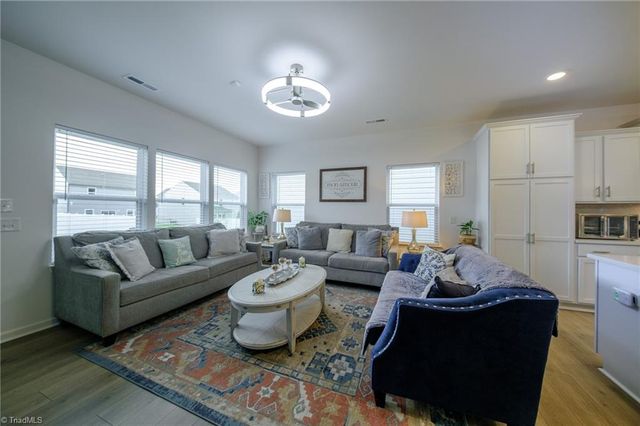 2670 Wood Valley Road, Winston-salem, NC 27106