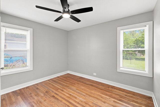 14441 Knox Avenue, Midlothian, IL 60445