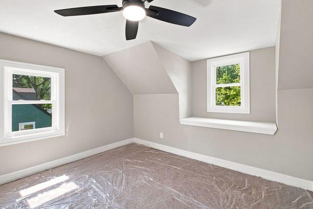 14441 Knox Avenue, Midlothian, IL 60445