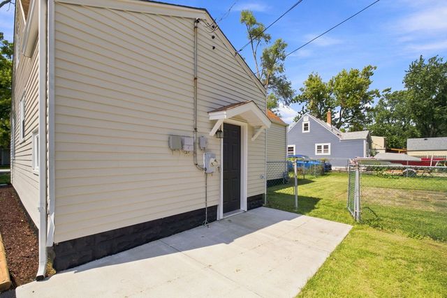 14441 Knox Avenue, Midlothian, IL 60445