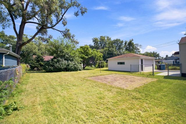 14441 Knox Avenue, Midlothian, IL 60445