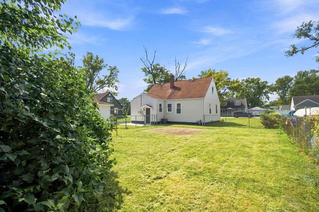 14441 Knox Avenue, Midlothian, IL 60445