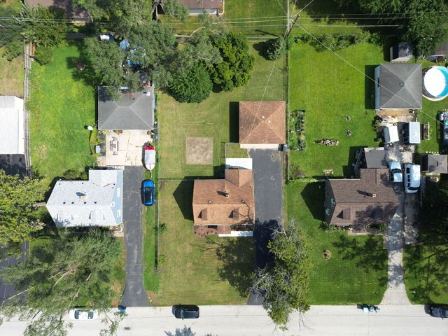 14441 Knox Avenue, Midlothian, IL 60445