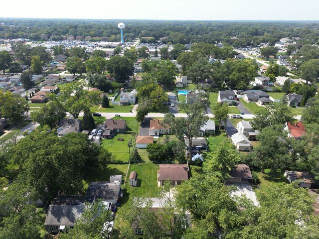 14441 Knox Avenue, Midlothian, IL 60445