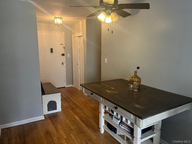 153-25 88 Street 3A, Howard Beach, NY 11414