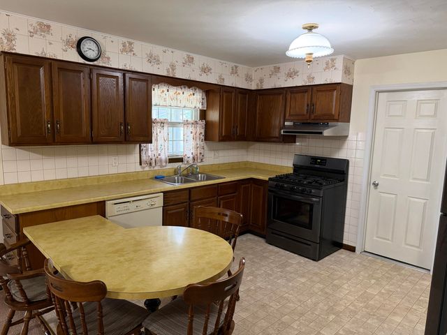 2717 Lois Street, Portage, IN 46368