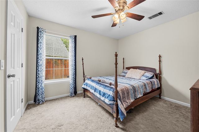 138 Lake Ashley Drive, Kingsland, GA 31548