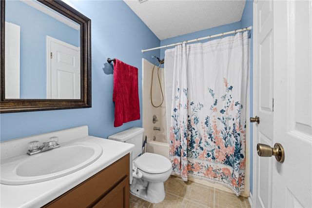 138 Lake Ashley Drive, Kingsland, GA 31548
