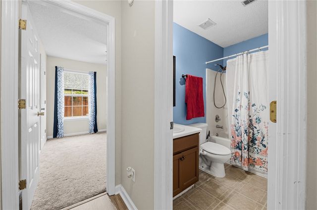 138 Lake Ashley Drive, Kingsland, GA 31548