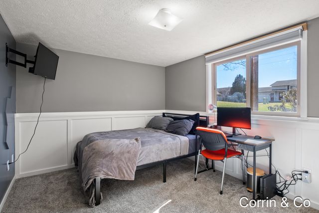 11187 Summer Drive, Zeeland, MI 49464