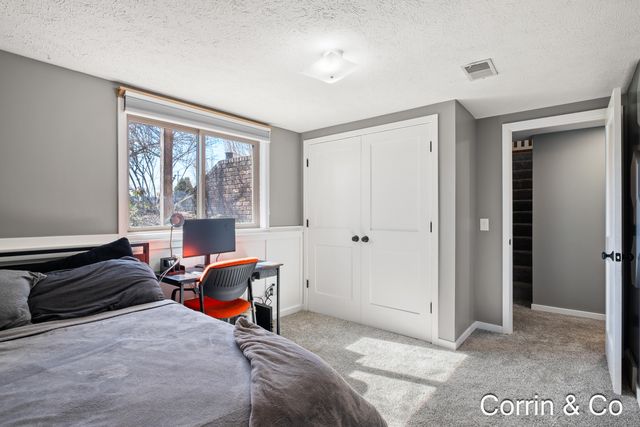 11187 Summer Drive, Zeeland, MI 49464