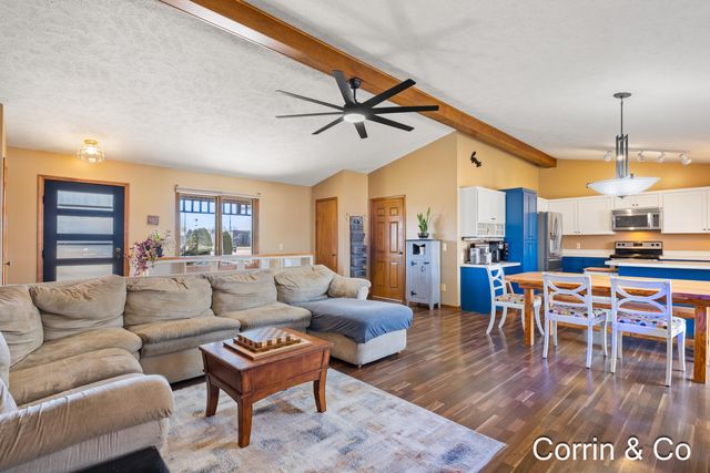 11187 Summer Drive, Zeeland, MI 49464