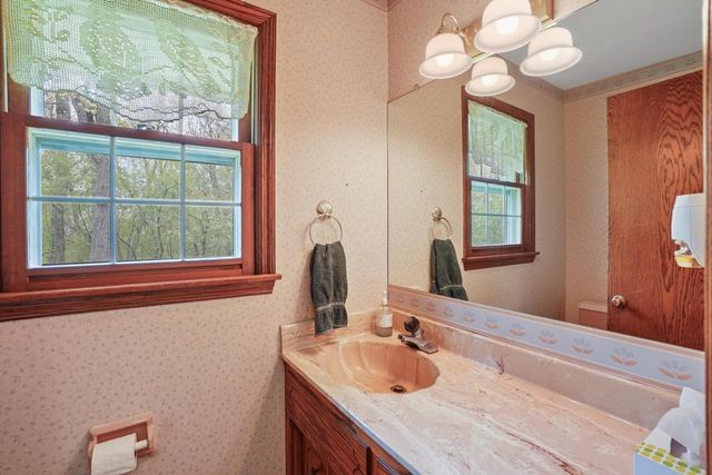 W307N7172 Club COURT, Hartland, WI 53029