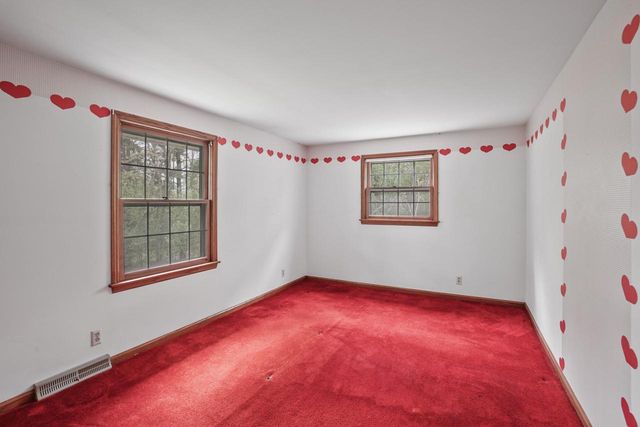 W307N7172 Club COURT, Hartland, WI 53029