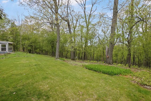 W307N7172 Club COURT, Hartland, WI 53029