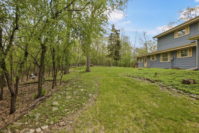 W307N7172 Club COURT, Hartland, WI 53029