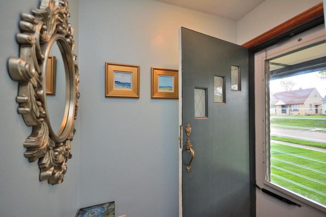 3041 N 78th STREET, Milwaukee, WI 53222