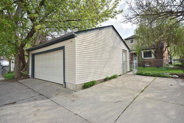 3041 N 78th STREET, Milwaukee, WI 53222