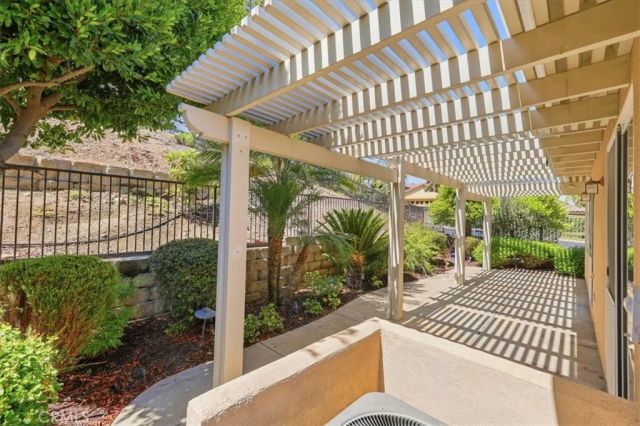 23941 Boulder Oaks, Corona, CA 92883