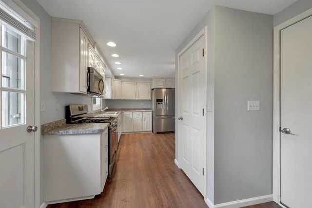2692 LAVENDER LANE, Green Bay, WI 54313