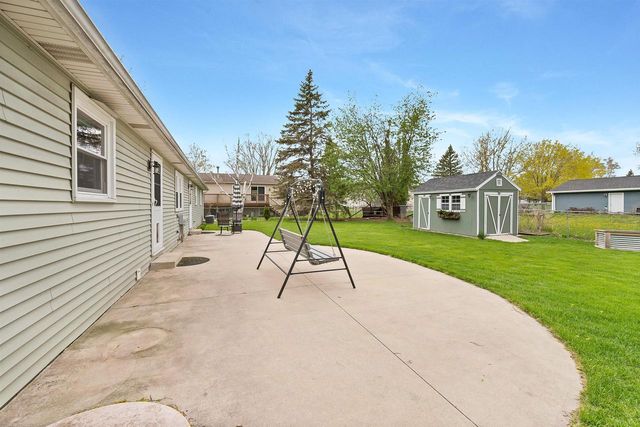 2692 LAVENDER LANE, Green Bay, WI 54313